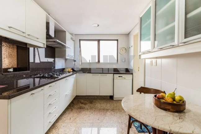 Imagem Apartamento com 4 Quartos à Venda, 229 m² em Bela Vista - Porto Alegre
