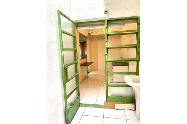 Imagem Imóvel com 2 Quartos à Venda, em Auxiliadora - Porto Alegre Imagem Imóvel com 2 Quartos à Venda, em Auxiliadora - Porto Alegre