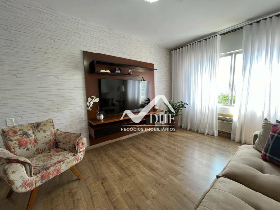 Apartamento com 3 Quartos à Venda, 108 m² em Gonzaga - Santos