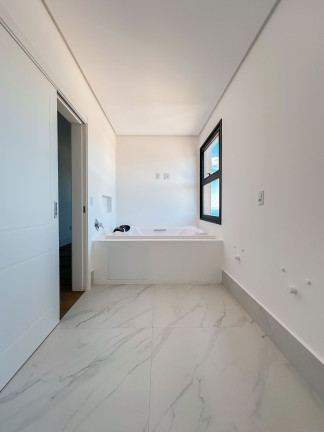 Imagem Cobertura com 5 Quartos à Venda, 460 m² em Castelo Branco - Itapema Imagem Cobertura com 5 Quartos à Venda, 460 m² em Castelo Branco - Itapema