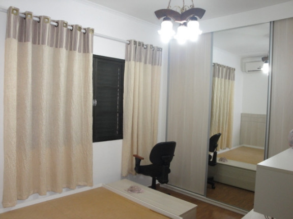 Imagem Casa com 3 Quartos à Venda, 490 m² em Vila Santa Luzia - Bauru
