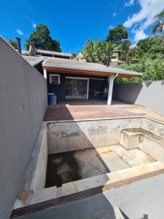 Imagem Casa com 3 Quartos à Venda, 290 m² em Mirante Da Mantiqueira - Mairiporã Imagem Casa com 3 Quartos à Venda, 290 m² em Mirante Da Mantiqueira - Mairiporã