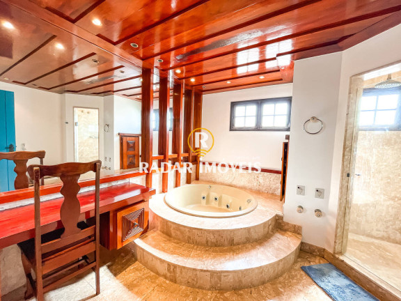 Imagem Casa com 9 Quartos à Venda, 670 m² em São Bento - Cabo Frio