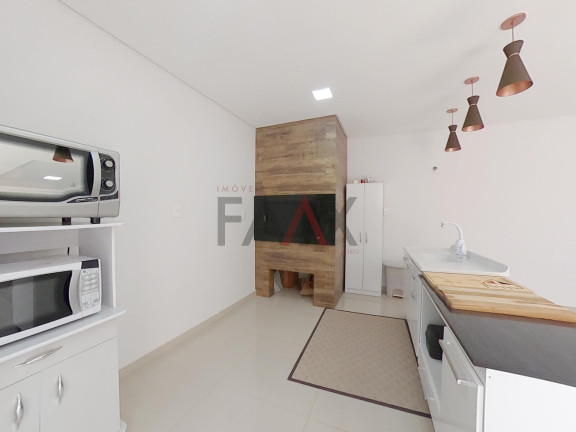 Imagem Casa com 2 Quartos à Venda, 325 m² em Cascavel - Guarapuava