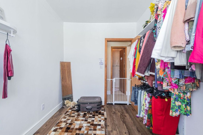Imagem Imóvel com 3 Quartos à Venda, 66 m² em Menino Deus - Porto Alegre Imagem Imóvel com 3 Quartos à Venda, 66 m² em Menino Deus - Porto Alegre