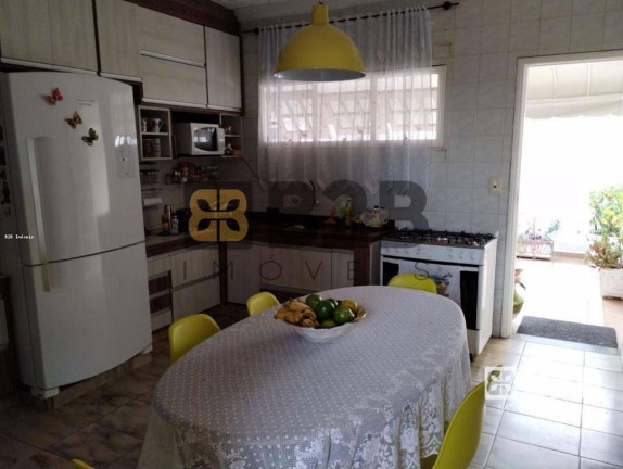 Imagem Casa com 3 Quartos à Venda, 218 m² em Novo Jardim Pagani - Bauru Imagem Casa com 3 Quartos à Venda, 218 m² em Novo Jardim Pagani - Bauru