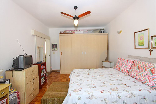 Imagem Imóvel com 2 Quartos à Venda,  em Petrópolis - Porto Alegre
