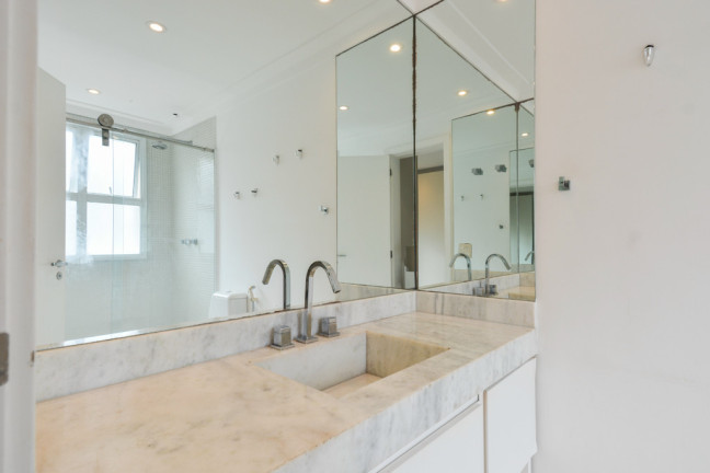 Imagem Apartamento com 3 Quartos à Venda, 191 m² em Sumarezinho - São Paulo Imagem Apartamento com 3 Quartos à Venda, 191 m² em Sumarezinho - São Paulo