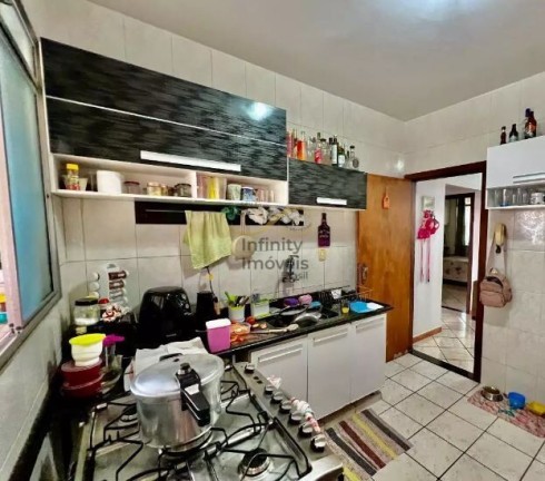 Imagem Casa com 2 Quartos à Venda, 83 m² em Santa Terezinha - Belo Horizonte Imagem Casa com 2 Quartos à Venda, 83 m² em Santa Terezinha - Belo Horizonte