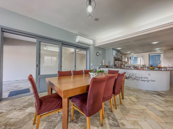 Imagem Casa com 3 Quartos à Venda, 266 m² em Rainha Do Mar - Xangri-la