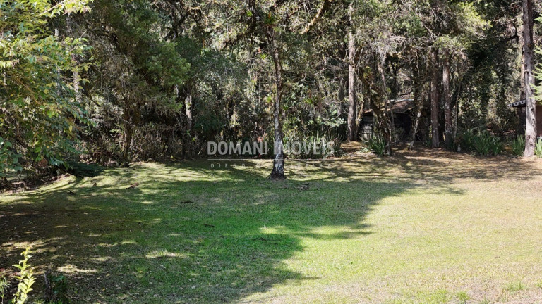 Imagem Terreno à Venda, 1.110 m² em Região De Capivari - Campos Do Jordão Imagem Terreno à Venda, 1.110 m² em Região De Capivari - Campos Do Jordão