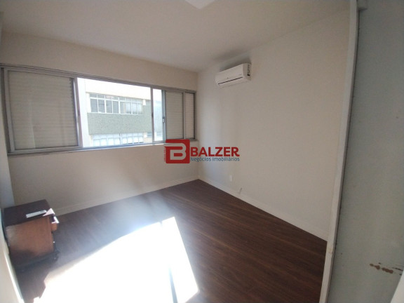 Imagem Apartamento com 2 Quartos à Venda, 91 m² em Centro - Florianópolis Imagem Apartamento com 2 Quartos à Venda, 91 m² em Centro - Florianópolis