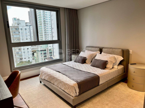 Imagem Apartamento com 4 Quartos à Venda, 264 m² em Centro - Balneário Camboriú Imagem Apartamento com 4 Quartos à Venda, 264 m² em Centro - Balneário Camboriú