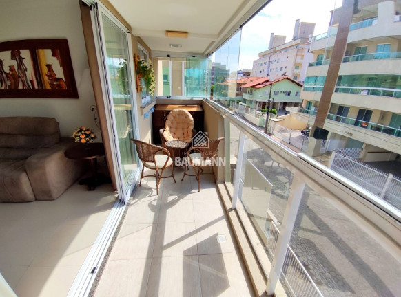 Imagem Apartamento com 2 Quartos para Alugar, 74 m² em Bombas - Bombinhas