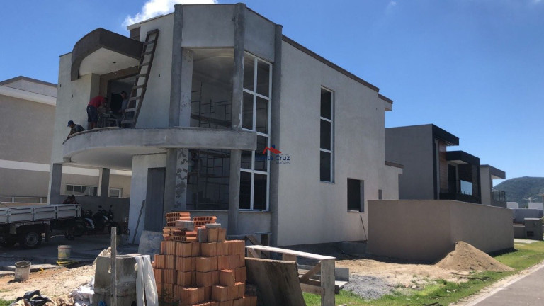 Imagem Casa de Condomínio com 4 Quartos à Venda, 628 m² em São João Do Rio Vermelho - Florianópolis