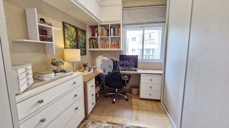 Imagem Apartamento com 3 Quartos à Venda, 146 m² em Vila Suzana - São Paulo Imagem Apartamento com 3 Quartos à Venda, 146 m² em Vila Suzana - São Paulo