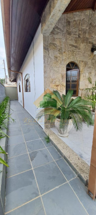 Imagem Casa com 4 Quartos à Venda, 170 m² em Centro - Ubatuba Imagem Casa com 4 Quartos à Venda, 170 m² em Centro - Ubatuba