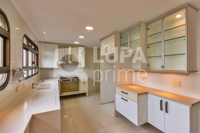 Imagem Apartamento com 3 Quartos à Venda, 248 m² em Alto De Pinheiros - São Paulo Imagem Apartamento com 3 Quartos à Venda, 248 m² em Alto De Pinheiros - São Paulo