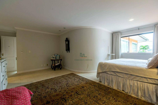 Imagem Casa com 7 Quartos à Venda, 700 m² em Itacoatiara - Niterói Imagem Casa com 7 Quartos à Venda, 700 m² em Itacoatiara - Niterói