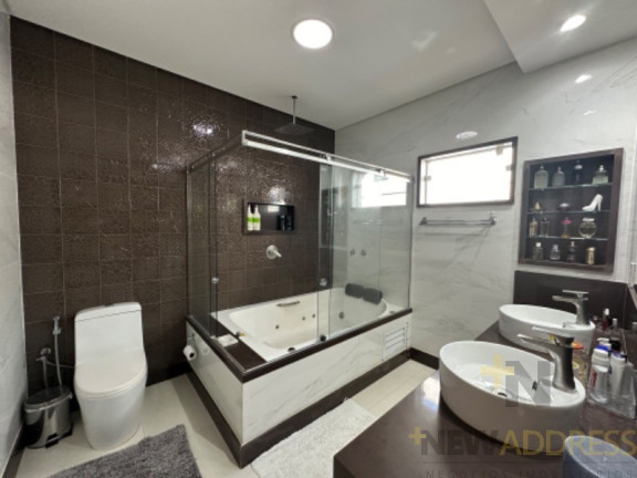 Imagem Casa com 4 Quartos à Venda,  em Santa Paula I - Vila Velha