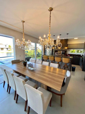 Imagem Casa com 5 Quartos à Venda, 423 m² em Condominio Celebration - Xangri-lá Imagem Casa com 5 Quartos à Venda, 423 m² em Condominio Celebration - Xangri-lá