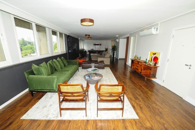 Imagem Apartamento com 4 Quartos à Venda,  em Sumaré - São Paulo