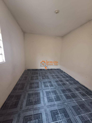 Imagem Casa com 6 Quartos à Venda, 150 m² em Cidade Soberana - Guarulhos Imagem Casa com 6 Quartos à Venda, 150 m² em Cidade Soberana - Guarulhos
