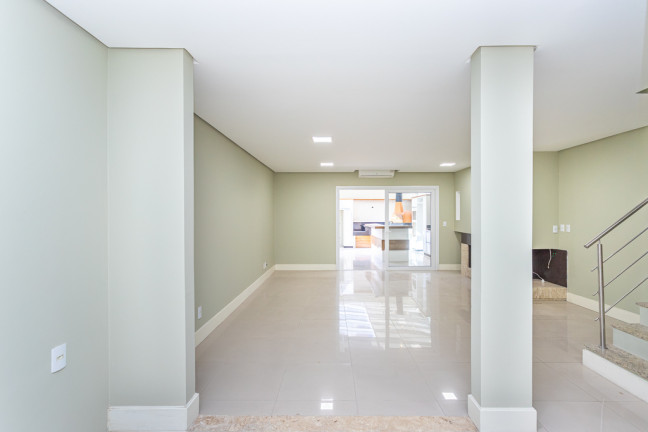 Imagem Casa de Condomínio com 4 Quartos à Venda, 190 m² em Tristeza - Porto Alegre Imagem Casa de Condomínio com 4 Quartos à Venda, 190 m² em Tristeza - Porto Alegre
