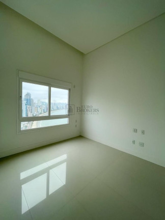 Imagem Apartamento com 7 Quartos à Venda, 410 m² em Centro - Balneário Camboriú Imagem Apartamento com 7 Quartos à Venda, 410 m² em Centro - Balneário Camboriú