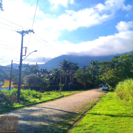 Terreno à Venda, 361 m² em Massaguaçu - Caraguatatuba