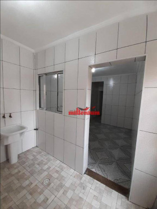Imagem Casa com 1 Quarto para Alugar, 35 m² em Parque Boturussu - São Paulo