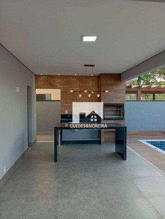 Imagem Casa com 3 Quartos à Venda, 230 m² em Santa Cruz - Valinhos Imagem Casa com 3 Quartos à Venda, 230 m² em Santa Cruz - Valinhos