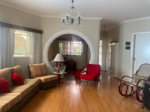 Casa com 3 Quartos à Venda, 300 m² em Cambuci - São Paulo