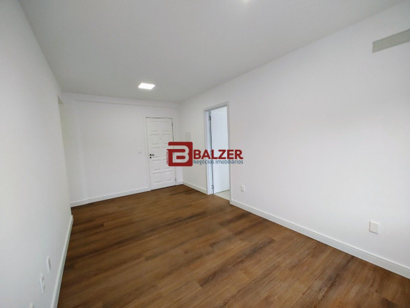 Imagem Apartamento com 2 Quartos à Venda, 94 m² em Centro - Florianópolis Imagem Apartamento com 2 Quartos à Venda, 94 m² em Centro - Florianópolis
