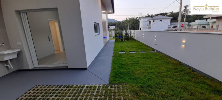 Imagem Casa com 3 Quartos à Venda, 114 m² em Forquilhas - São José