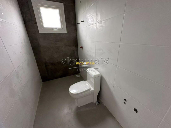 Casa com 4 Quartos à Venda, 195 m² em Condominio Sunset - Xangri-lá