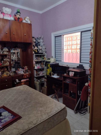 Imagem Casa com 2 Quartos à Venda, 693 m² em Vila Santa Fé - Pirassununga