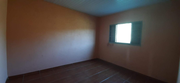 Imagem Chácara com 3 Quartos à Venda, 1.000 m² em área Rural De Londrina - Londrina Imagem Chácara com 3 Quartos à Venda, 1.000 m² em área Rural De Londrina - Londrina