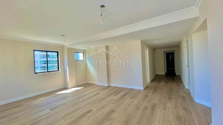 Imagem Apartamento com 3 Quartos à Venda, 110 m² em Centro - Florianópolis Imagem Apartamento com 3 Quartos à Venda, 110 m² em Centro - Florianópolis