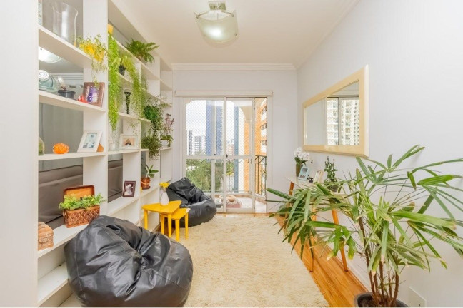 Apartamento com 2 Quartos à Venda, 75 m² em Vila Suzana - São Paulo