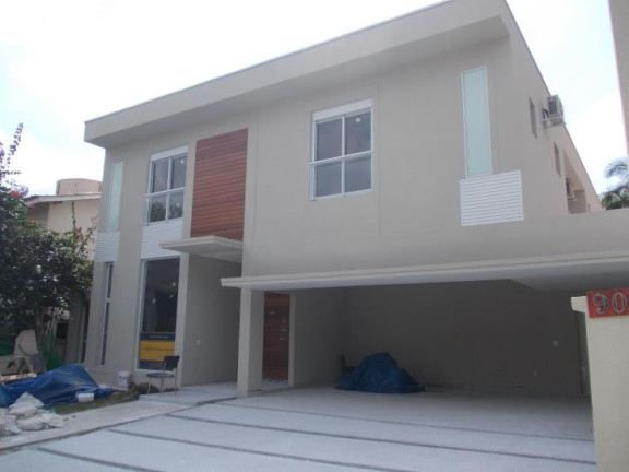 Casa à Venda,  em Alphaville 02 - Alphaville