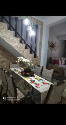 Imagem Sobrado com 3 Quartos à Venda, 310 m² em Ocian - Praia Grande Imagem Sobrado com 3 Quartos à Venda, 310 m² em Ocian - Praia Grande