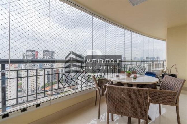 Apartamento com 3 Quartos à Venda, 128 m² em Moema Pássaros - São Paulo