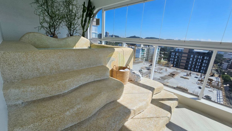 Imagem Apartamento com 4 Quartos à Venda, 222 m² em Praia Brava - Itajaí