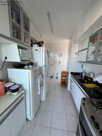 Imagem Imóvel com 3 Quartos à Venda, 110 m² em Pituaçu - Salvador Imagem Imóvel com 3 Quartos à Venda, 110 m² em Pituaçu - Salvador
