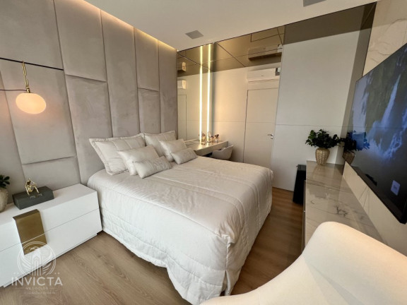 Imagem Apartamento com 4 Quartos à Venda, 313 m² em Centro - Balneário Camboriú Imagem Apartamento com 4 Quartos à Venda, 313 m² em Centro - Balneário Camboriú