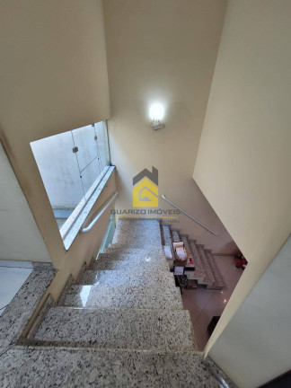 Imagem Sobrado com 3 Quartos à Venda, 320 m² em Jardim Alzira Franco - Santo André Imagem Sobrado com 3 Quartos à Venda, 320 m² em Jardim Alzira Franco - Santo André