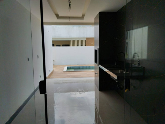 Imagem Casa com 3 Quartos à Venda, 307 m² em Centro - Barra Dos Coqueiros Imagem Casa com 3 Quartos à Venda, 307 m² em Centro - Barra Dos Coqueiros