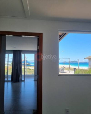 Imagem Casa com 4 Quartos à Venda, 266 m² em Foguete - Cabo Frio Imagem Casa com 4 Quartos à Venda, 266 m² em Foguete - Cabo Frio