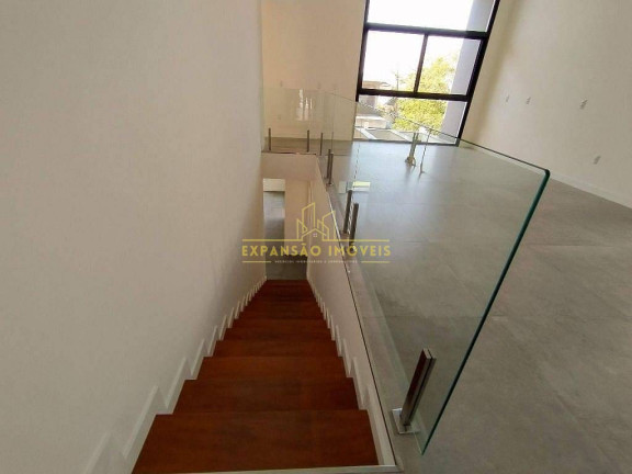 Imagem Casa com 3 Quartos à Venda, 216 m² em Pedra Branca - Palhoça Imagem Casa com 3 Quartos à Venda, 216 m² em Pedra Branca - Palhoça